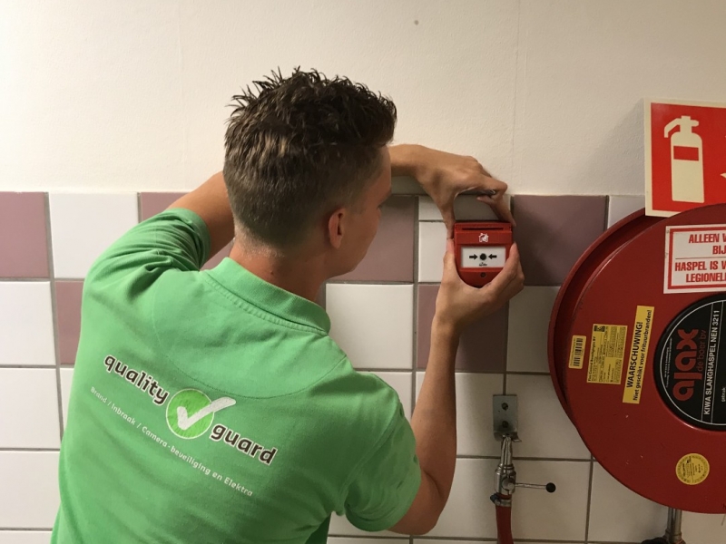 Quality Guard monteur aan het werk